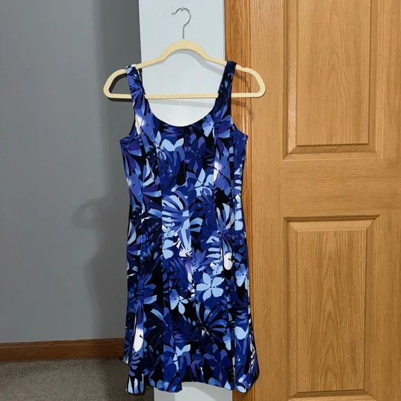 connected apparel | Dresses | Connected Apparel Blue Floral Tank Top Flowy  Mini Dress Womens Size 6p | Poshmark